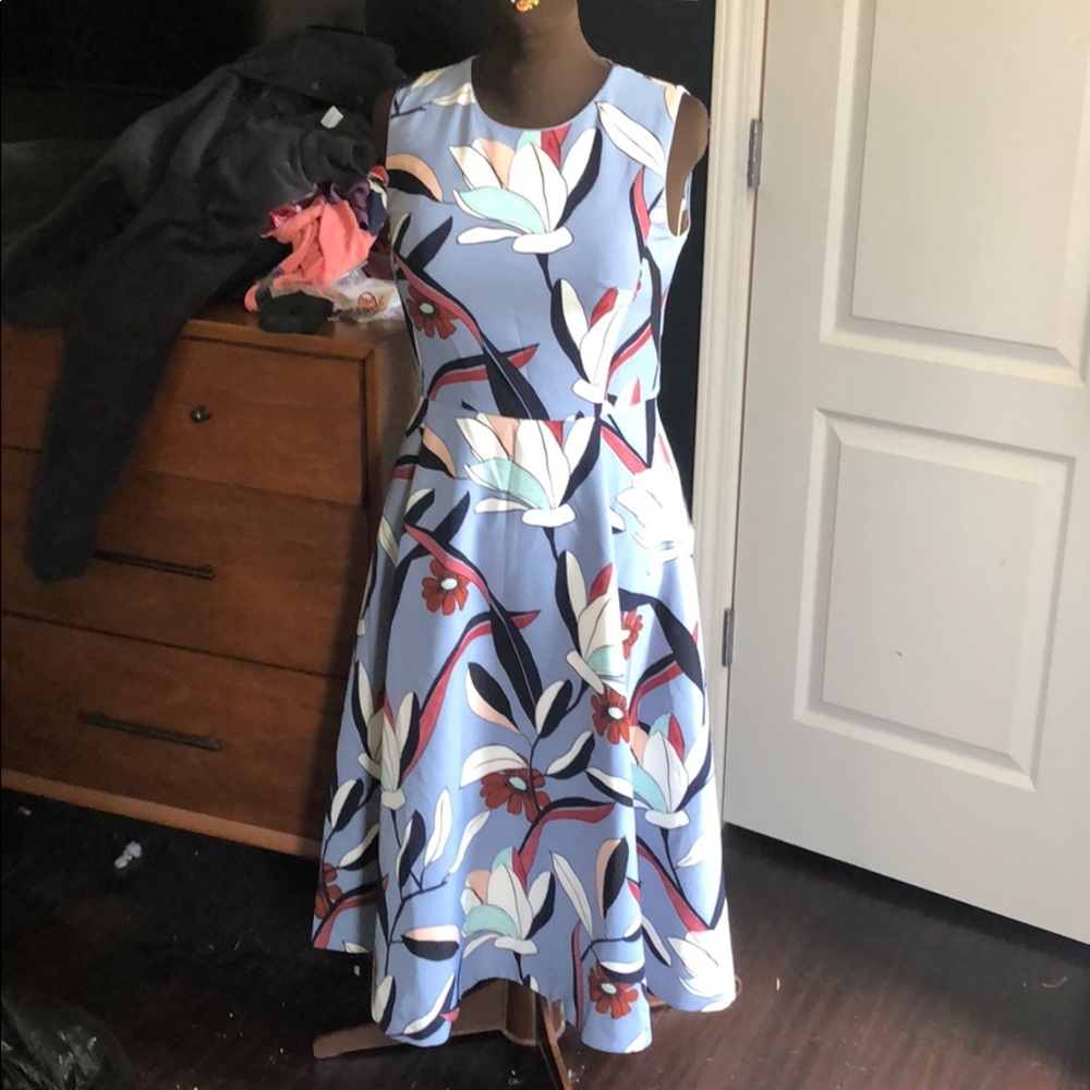 Ann Taylor Floral Dress. Size 10